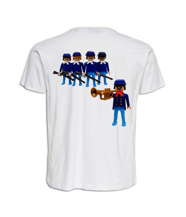 Camiseta Infantil 'Los soldados del fuerte'. Reverso. SergioNinot. ChapartsDesigns