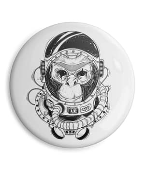 Chapa 'Mono Astronauta, un viaje interestelar'. Blanco. ChapartsDesigns