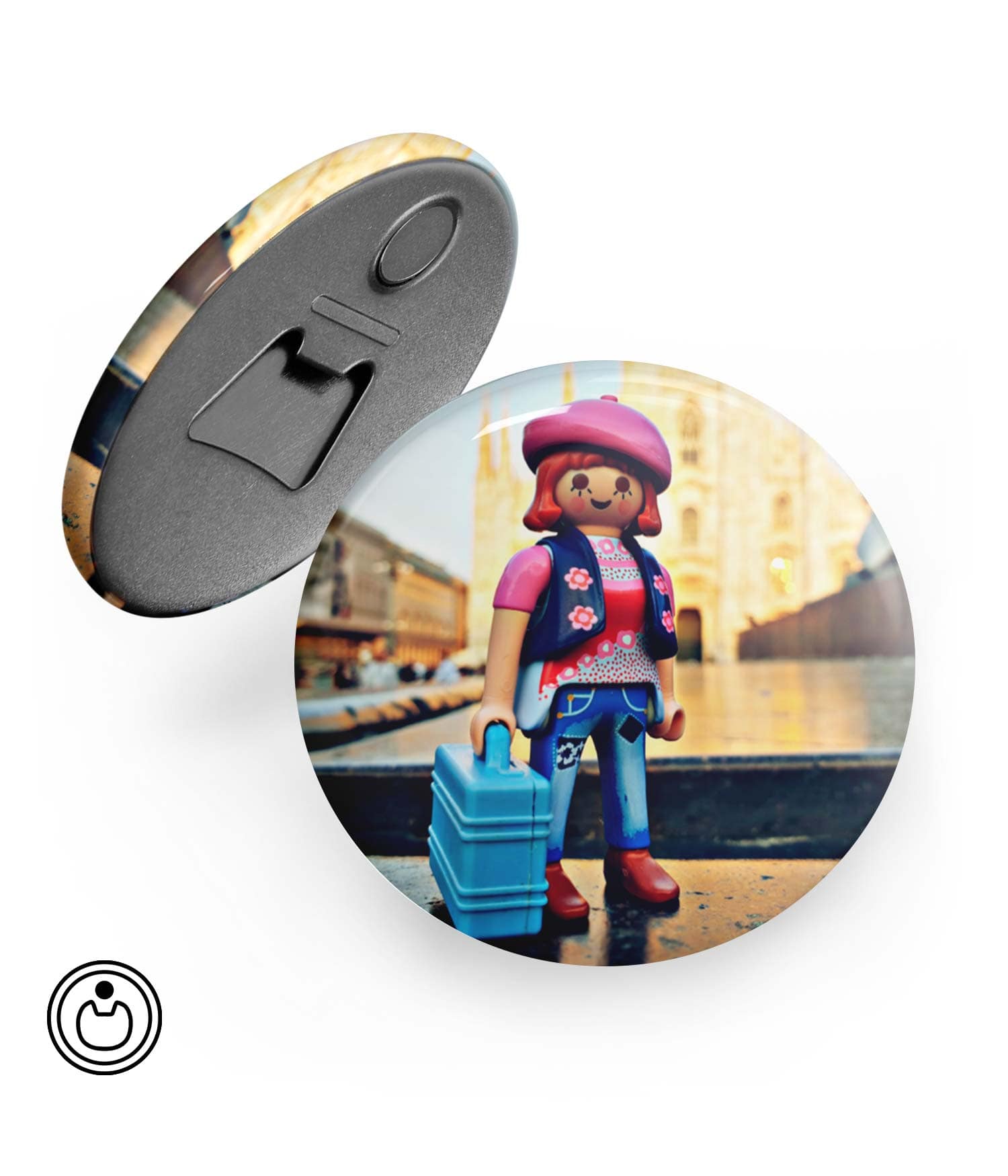 Chapa Abridor con Imán 'Viajando a Milán' de Sergio Ninot. ChapartsDesigns